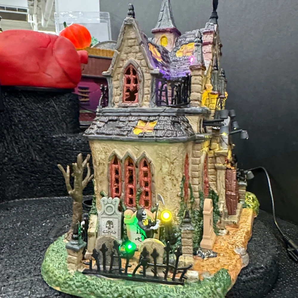 Lemax Spooky Town Cathedral of Eternal Doom Michael's Exclusive Lighted New